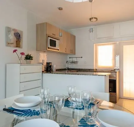 Apartamento El Castell Апартаменты